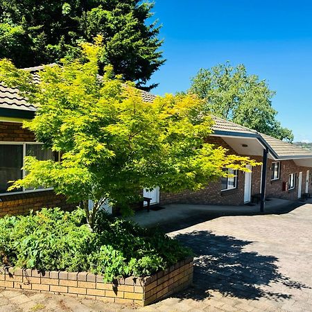 Deer Park Motor Inn Armidale Exterior photo